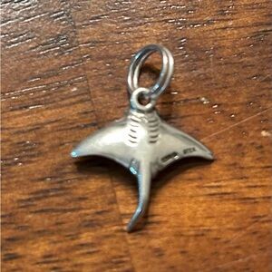 Silver Stingray Pendant Charm